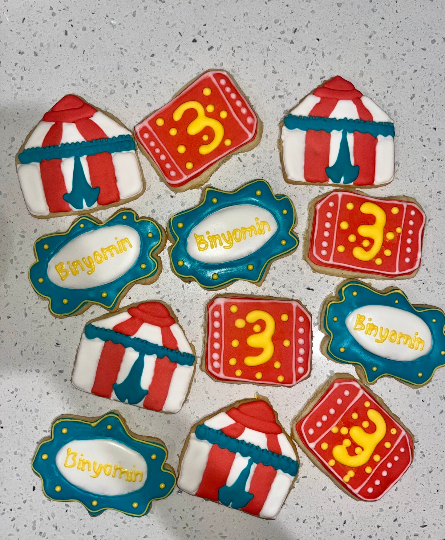 CUSTOM COOKIES